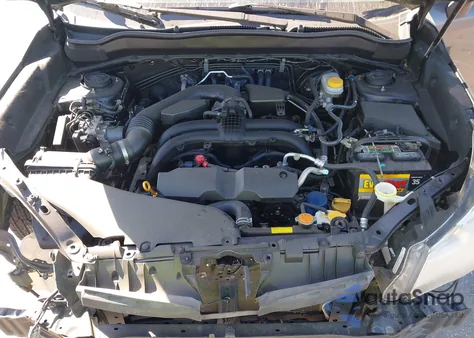 2018 Subaru Forester 2.5I Premium z USA, uszkodzony, nr VIN JF2SJAGCXJH559376